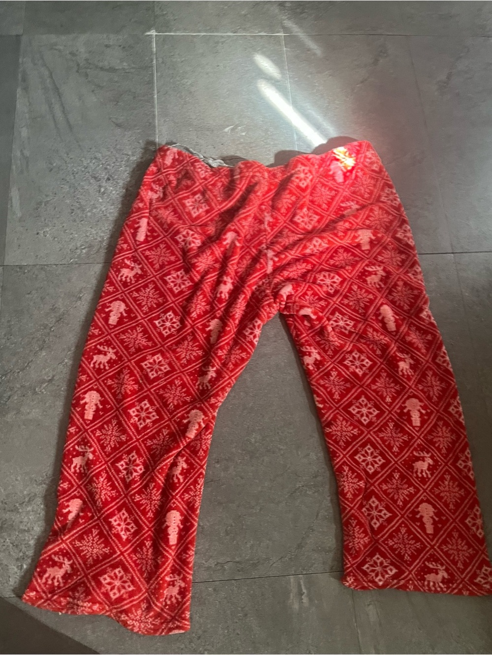 Women’s Red Holiday Fleece Pajama Pants